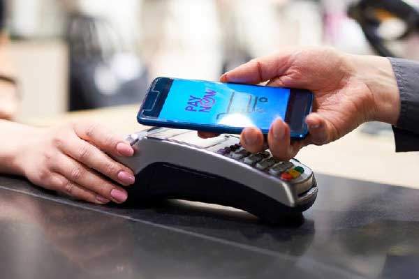 国产芯片“三雄”聚首科创板，摩尔线程上市