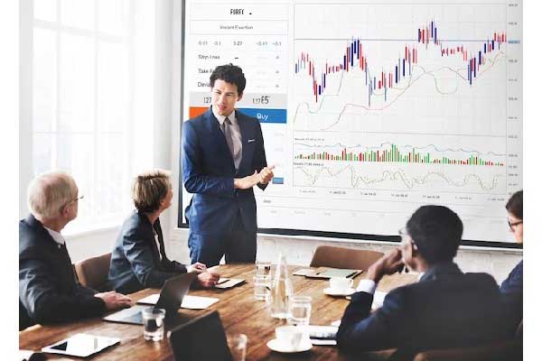 国产芯片“三雄”聚首科创板，摩尔线程上市